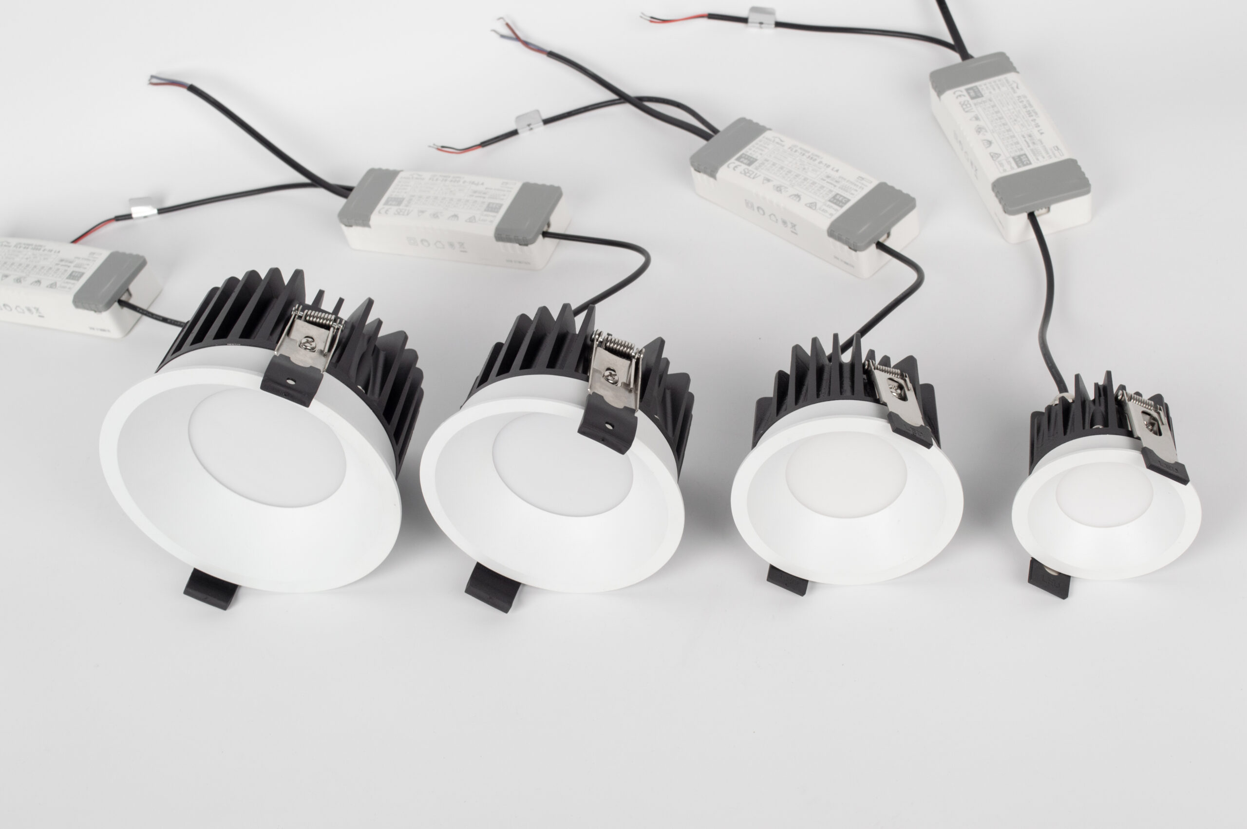 iluminação-led-downlight-10w-12w-18w-IP65-produto-1